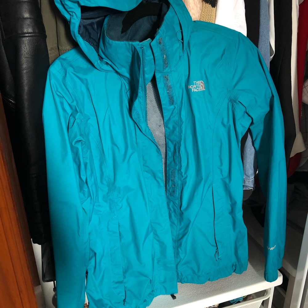 Turquoise North Face Hyvent raincoat